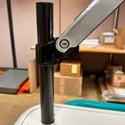 hybrid-adjustable-monitor-mount-on-a-medical-cart
